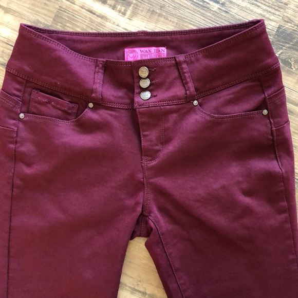 Wax Jeans burgundy capris - Picture 3 of 10